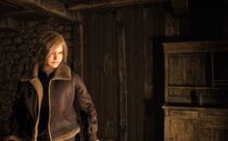 Resident Evil 4 Remake Female Leon Mod